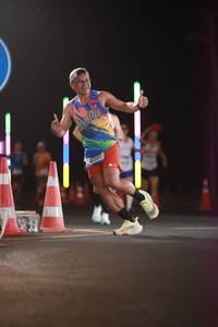 BIB: 425913
                            <button type="button" onclick="openModal(21302305)" class="btn btn-primary btn-sm float-right btn-popup" data-toggle="modal" data-target=".modal-high-quality">
                        <i class="fas fa-shopping-cart"></i> Add to Cart
                    </button>
                                            <button type="button" onclick="isThisMe(21302305, true)" class="btn btn-success btn-sm float-right btn-popup btn-isme hidden" data-toggle="tooltip" data-placement="bottom" title="นี่คือรูปของคุณใช่ไหม คลิกที่นี่เพื่อเอาเข้าอัลบั้ม">
                        <i class="fas fa-plus"></i> Add to album
                    </button>
                    <button type="button" onclick="isThisMe(21302305, false)" class="btn btn-warning btn-sm float-right btn-popup btn-isnotme hidden">
                        <i class="fas fa-ban"></i> Remove from album
                    </button>